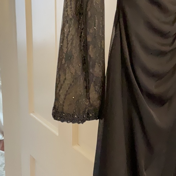 Xscape evening gown size 6 - Picture 5 of 6